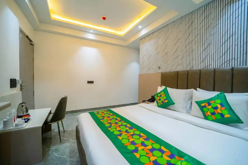 Foto - Treebo Gemstone