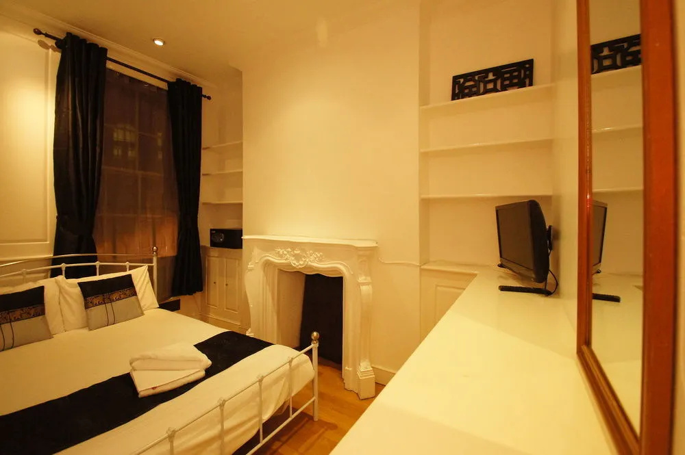 Stayo Leicester Square