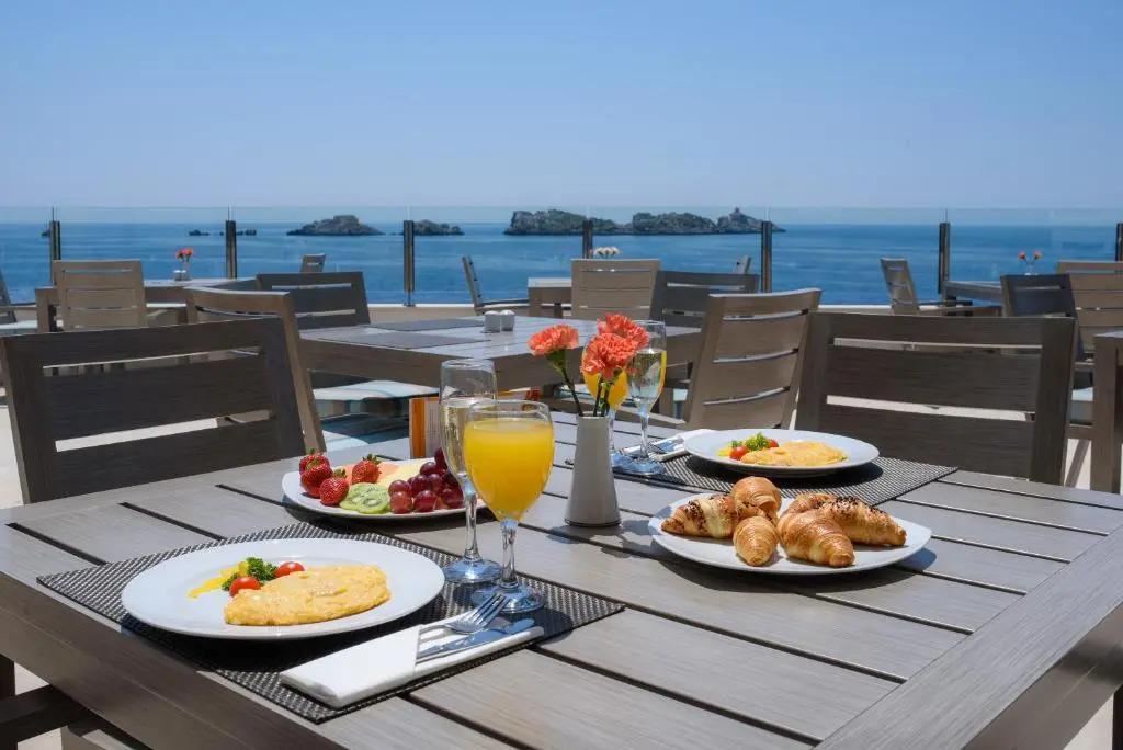 Photo - Royal Neptun Hotel