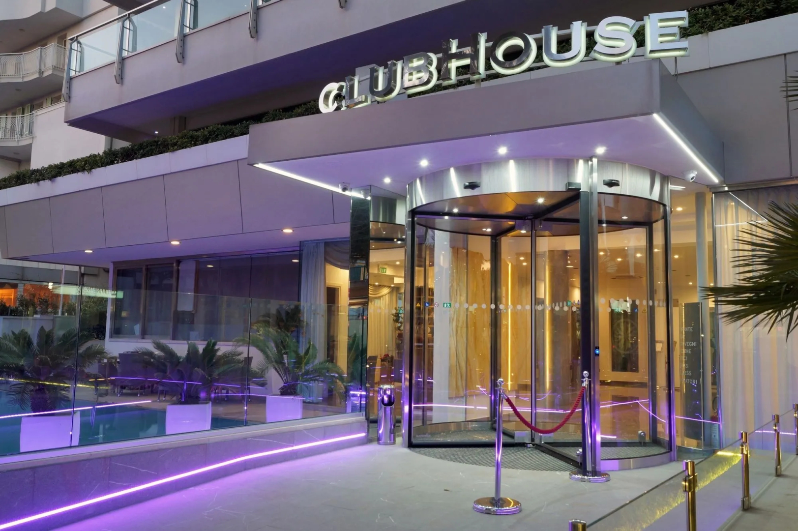 Photo - Club House Hotel