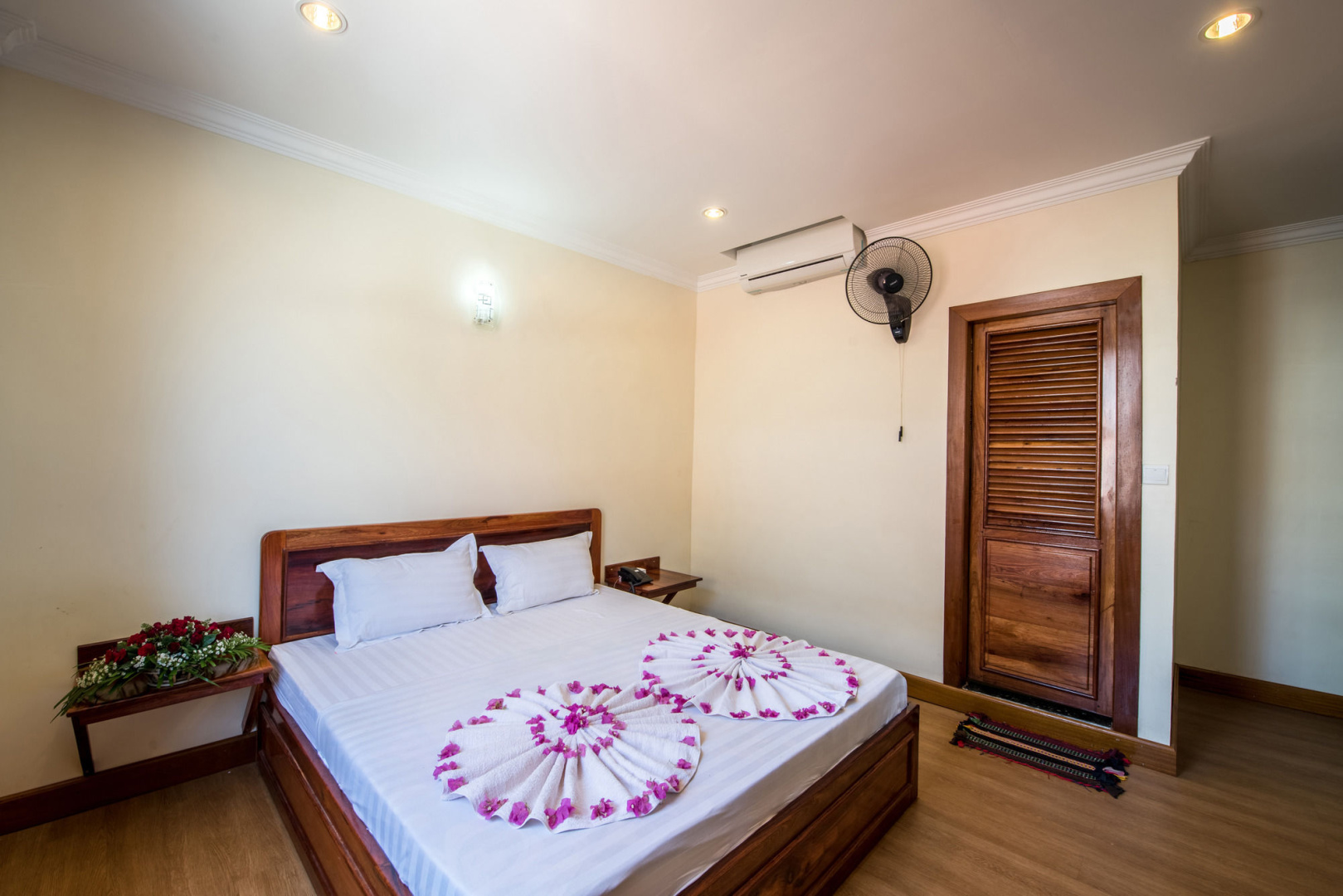 Photo - Seng Hout Hotel