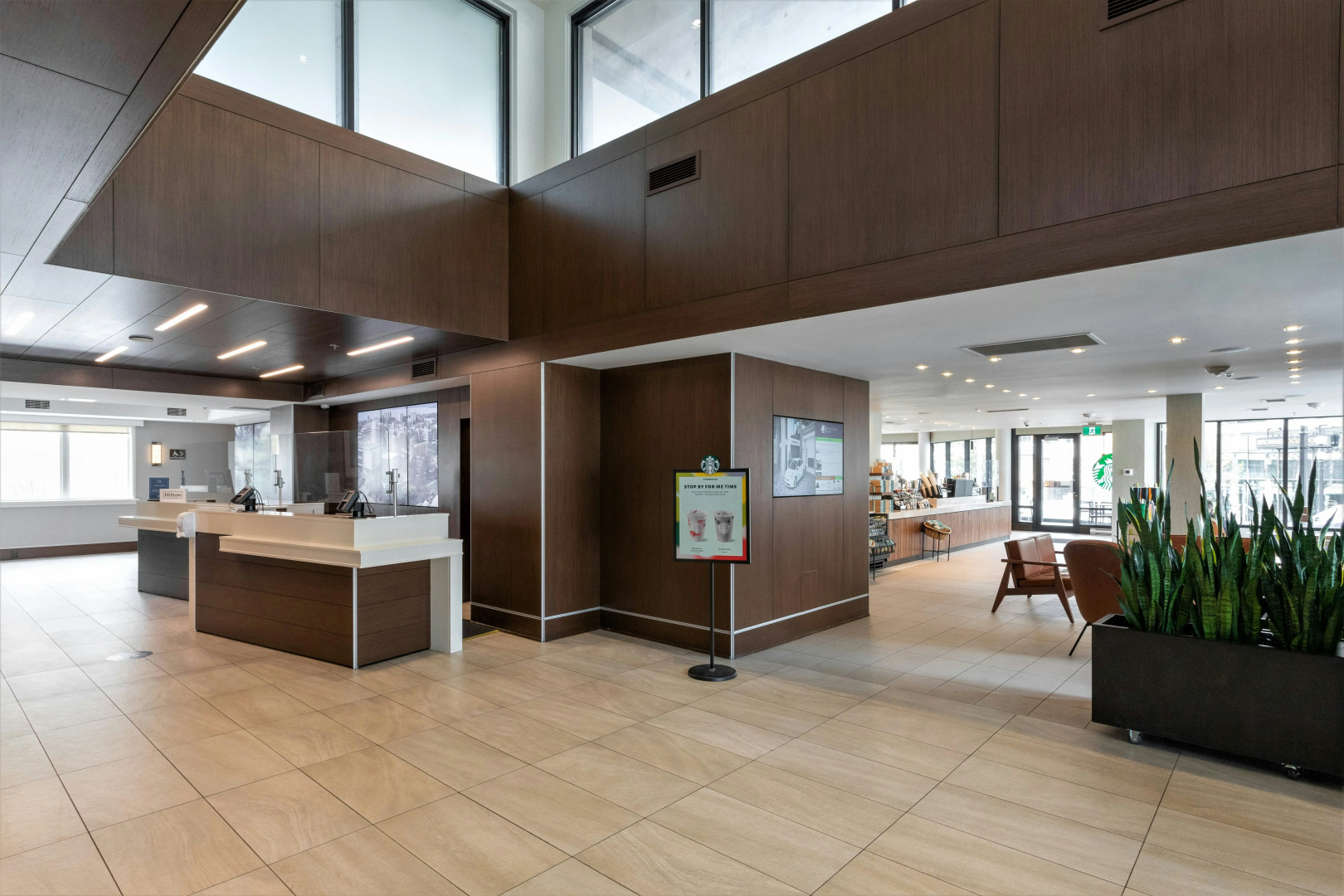 Foto - DoubleTree by Hilton Hotel & Suites Victoria