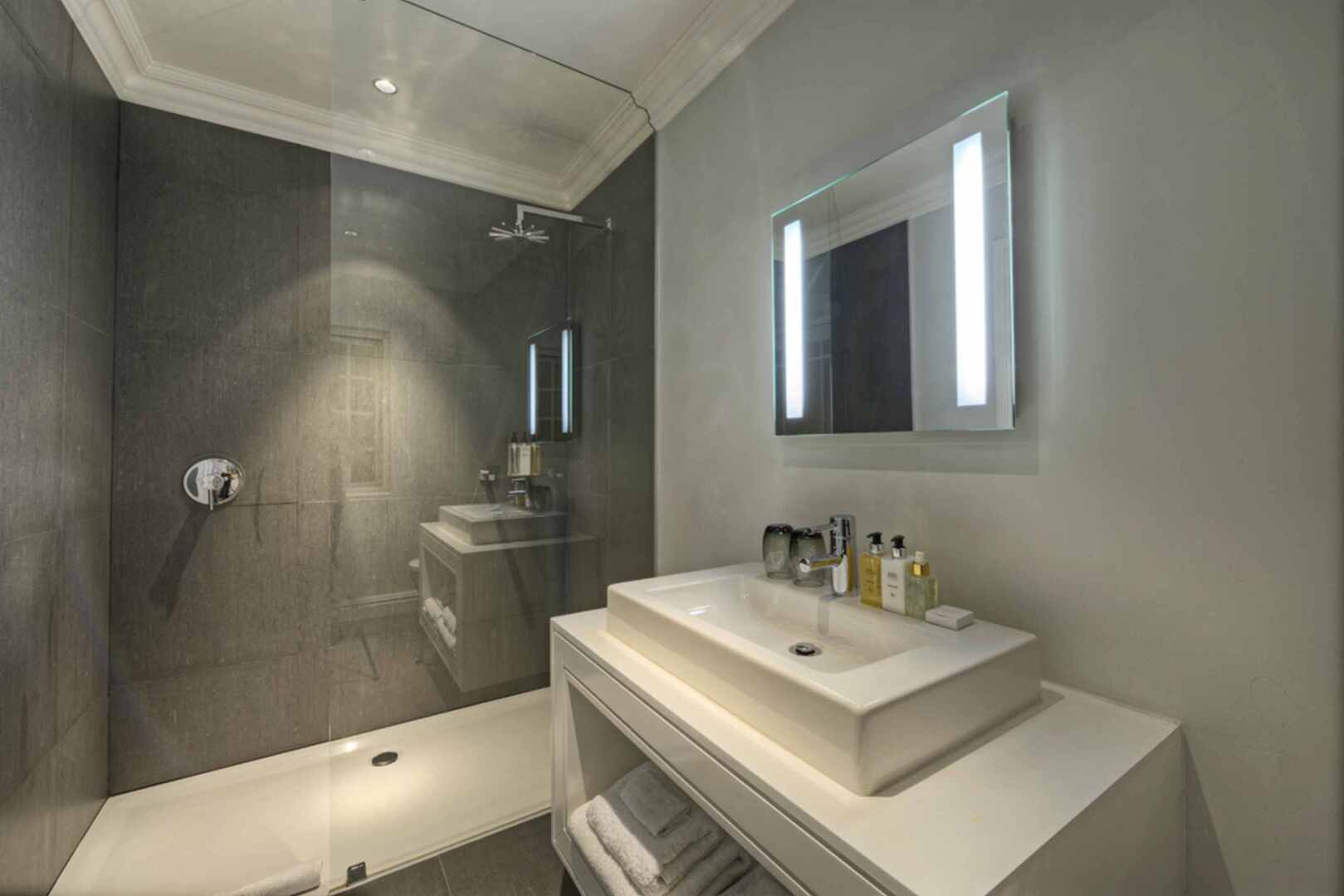 Photo - Three Boutique Hotel