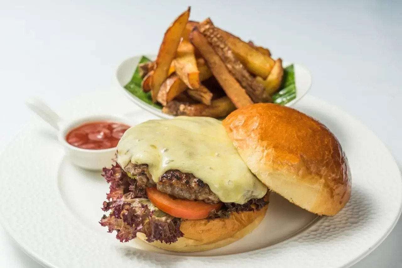 Photo - Oakwood Premier Phnom Penh