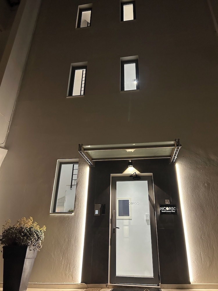 INCORSO • Smart Luxury Stay • near Airport • 24HR Check in
