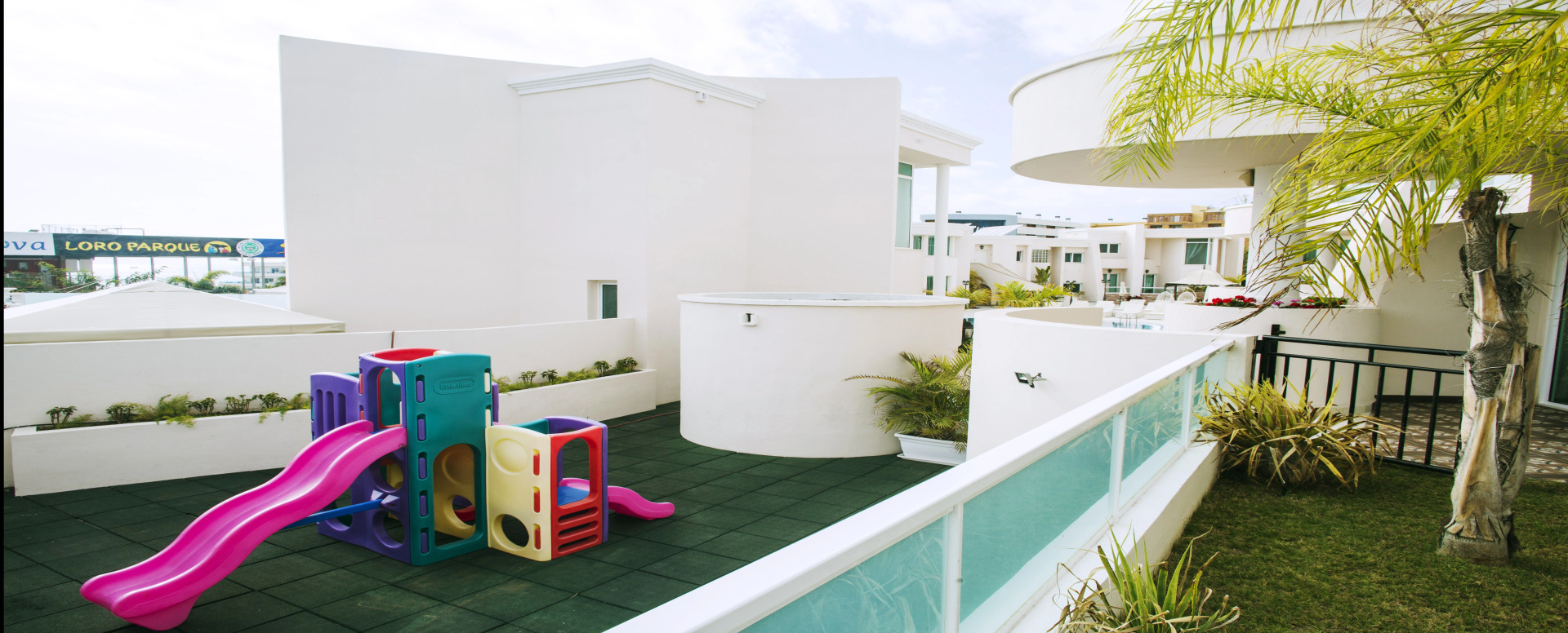 Photo - Flamingo Suites Boutique Hotel