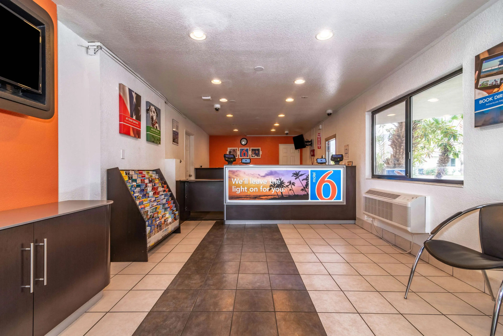 Foto - Motel 6-Palm Springs, CA - East - Palm Canyon