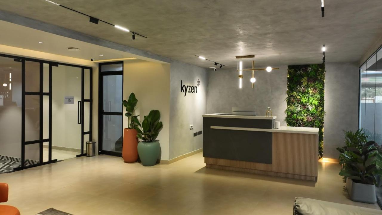 Foto - Hotel Kyzen HiTech City- Your Zenly Stay