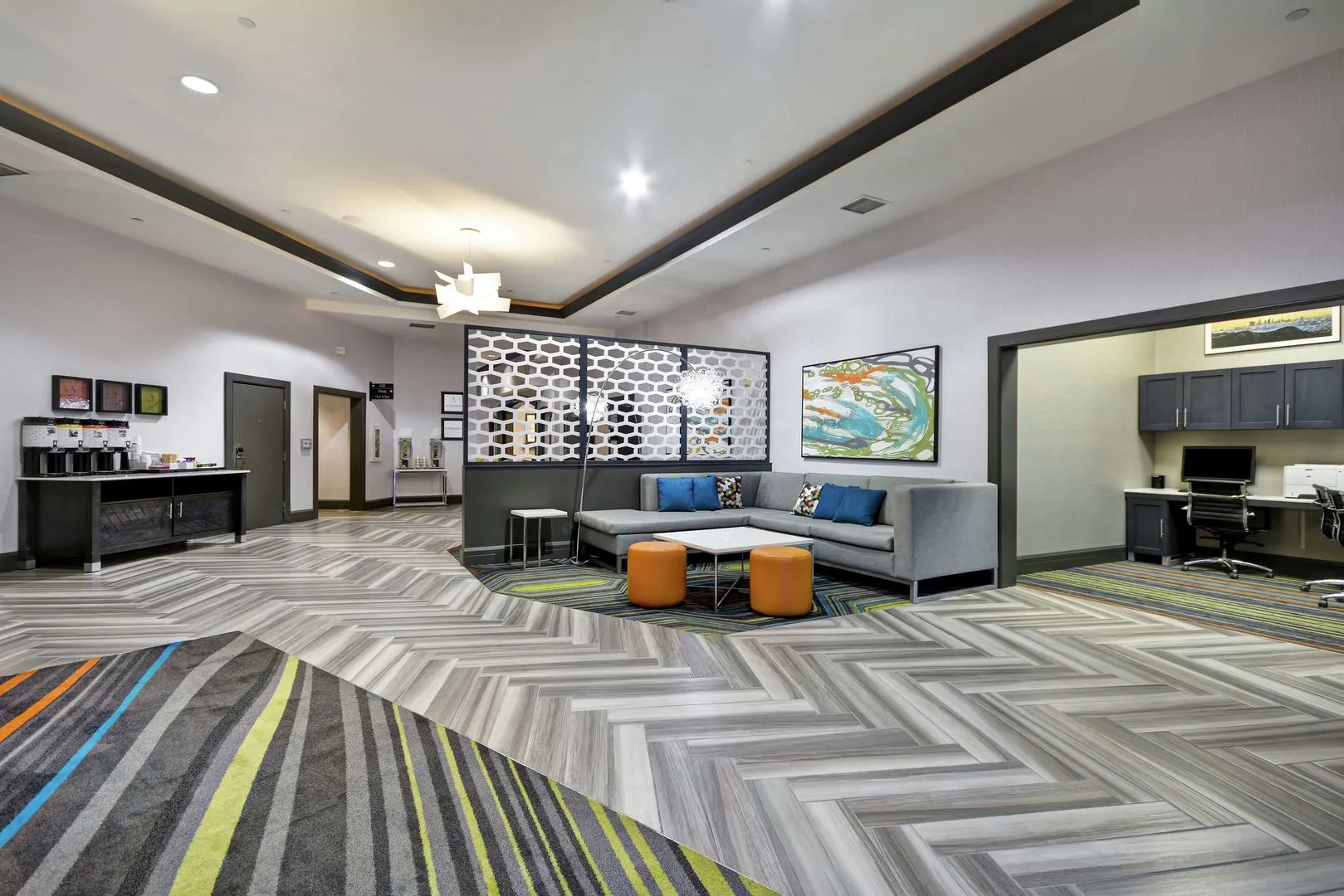 Photo - Hampton Inn & Suites Los Angeles Burbank Airport