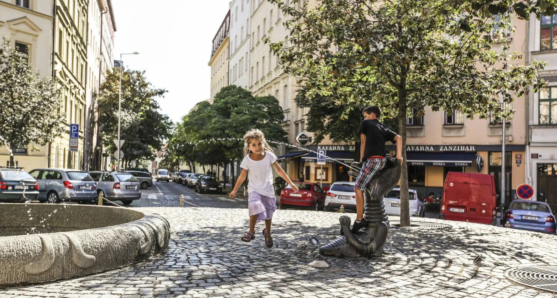 Foto - Art Nouveau Sibelius Apartments Prague 1902