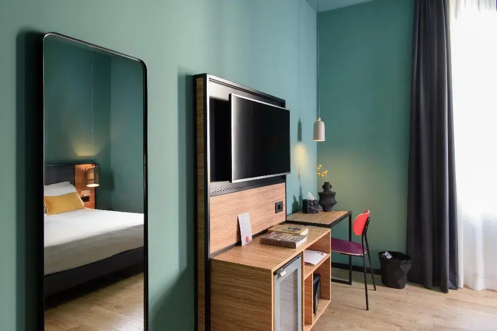 Photo - The Poet Hotel