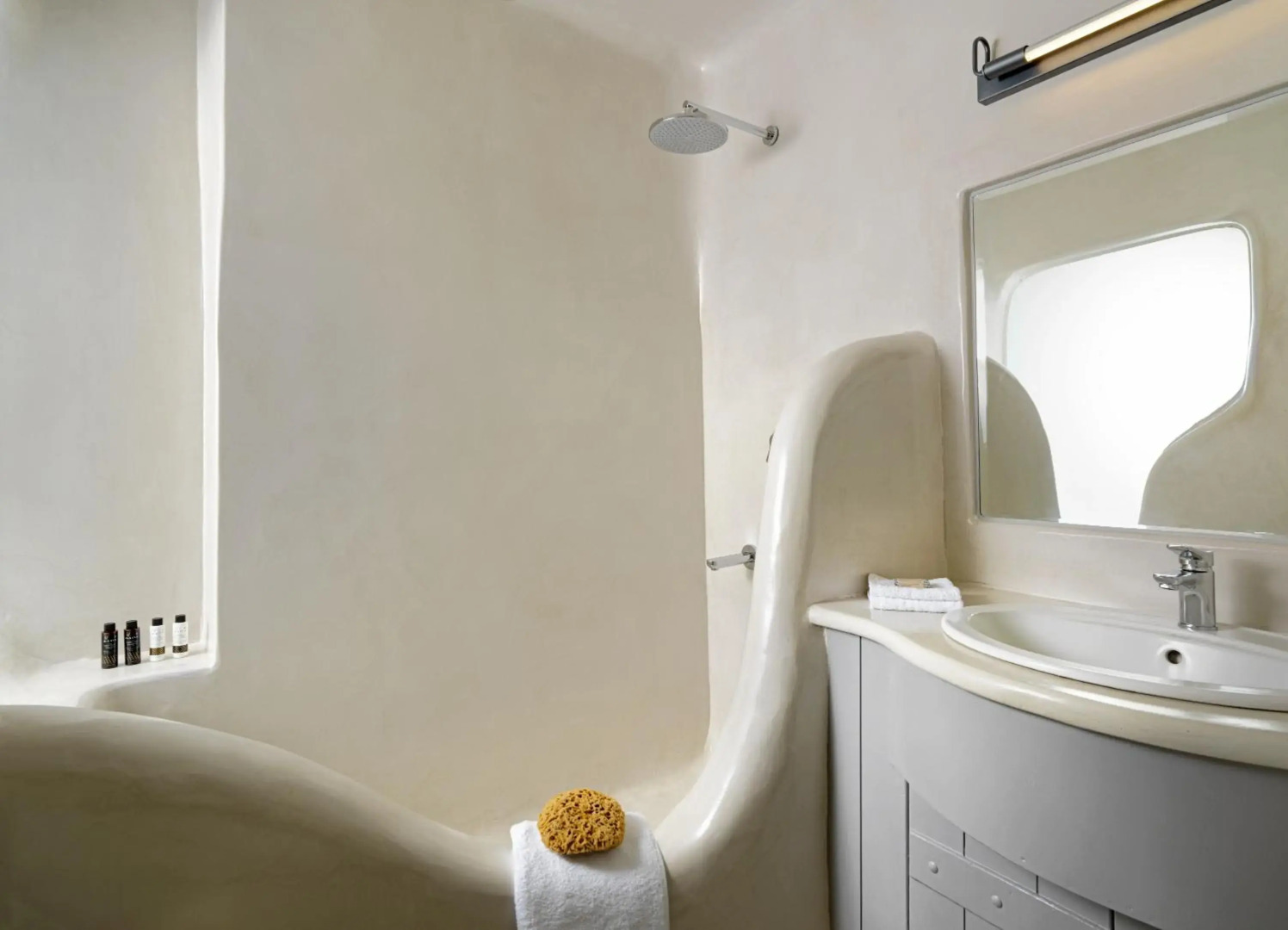 Photo - Tholos Resort