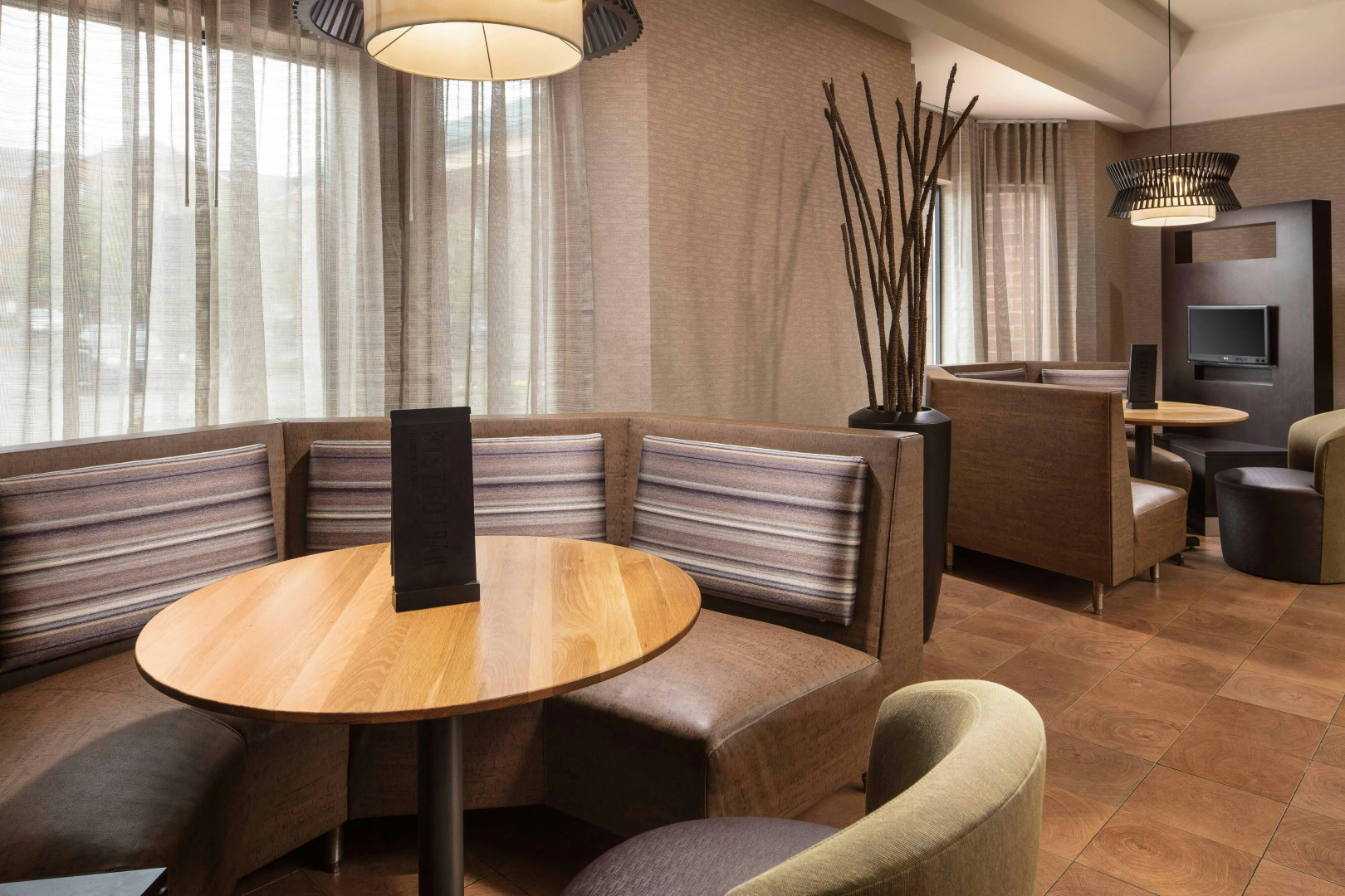 Foto - Courtyard by Marriott Indianapolis at the Capitol