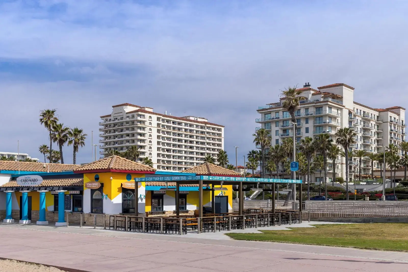 Photo - The Waterfront Beach Resort, A Hilton Hotel