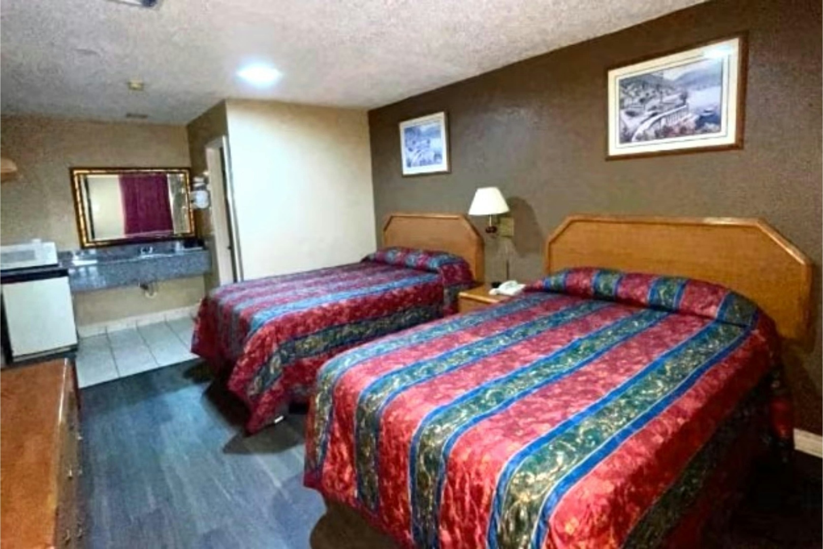 Photo - Golden Inn Dallas by Hotel O