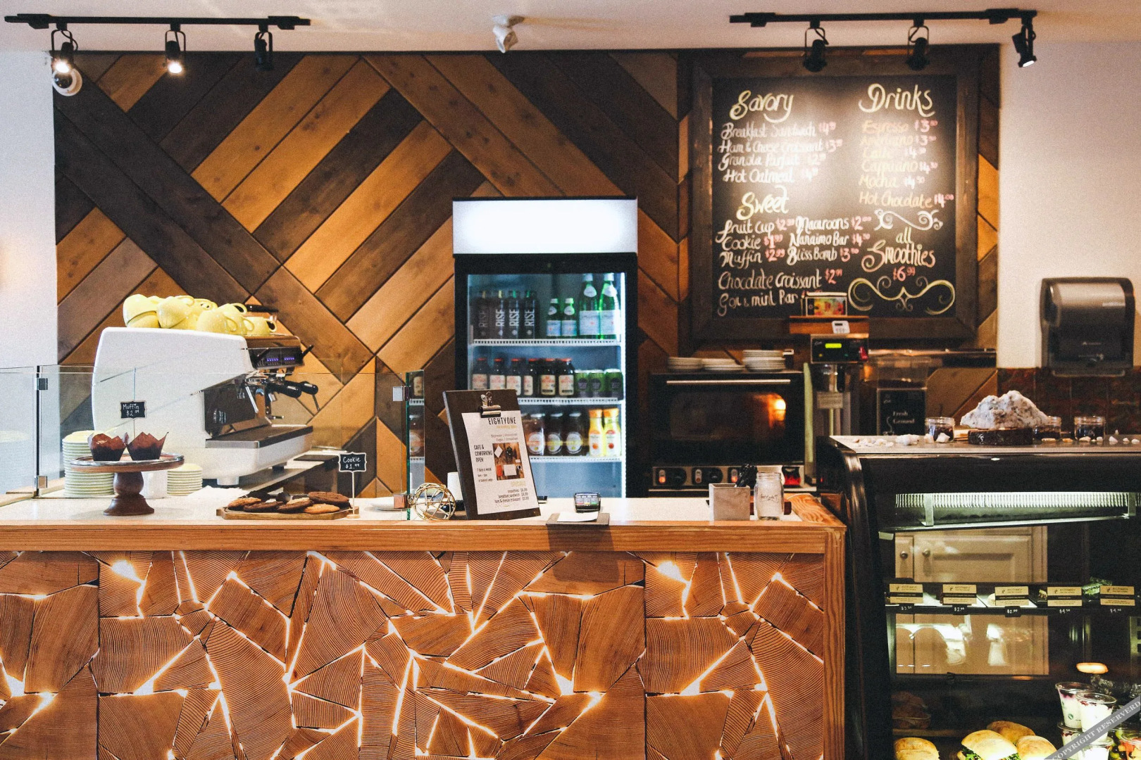 Photo - Summit Lodge Boutique Hotel by Paradox