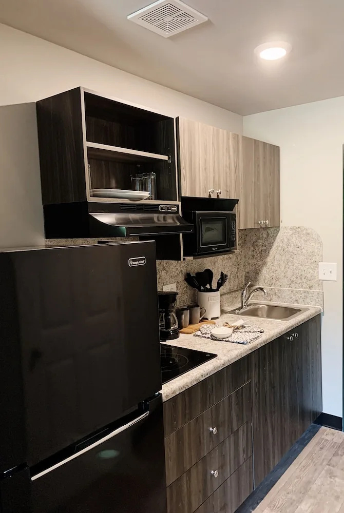 Photo - WoodSpring Suites Atlanta Airport