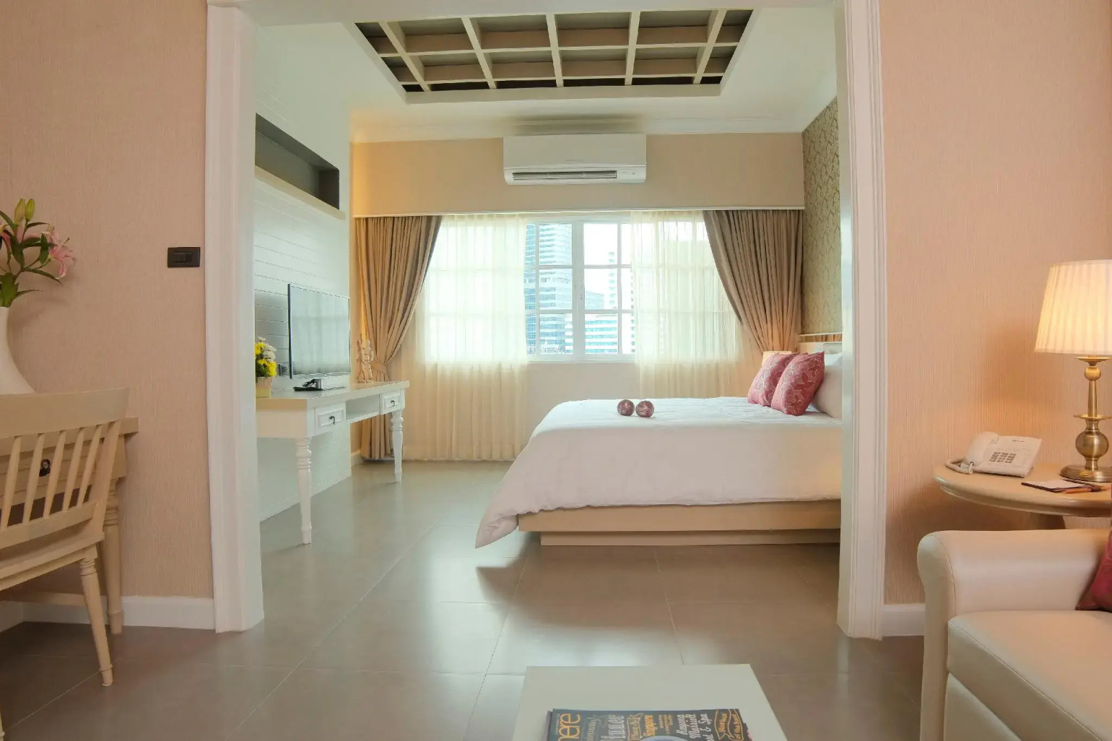 Photo - The Raya Surawong Bangkok