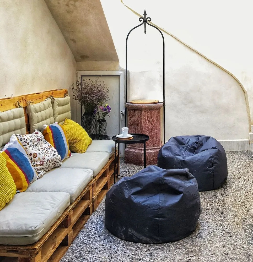 Foto - Hostel Numero Trece - Albergue Juvenil - FREE towels, coffee & tea, remote check-in