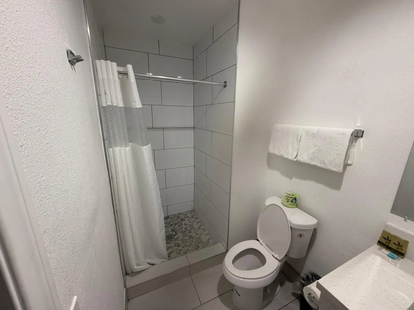 Foto - Hi-Way Host Motel