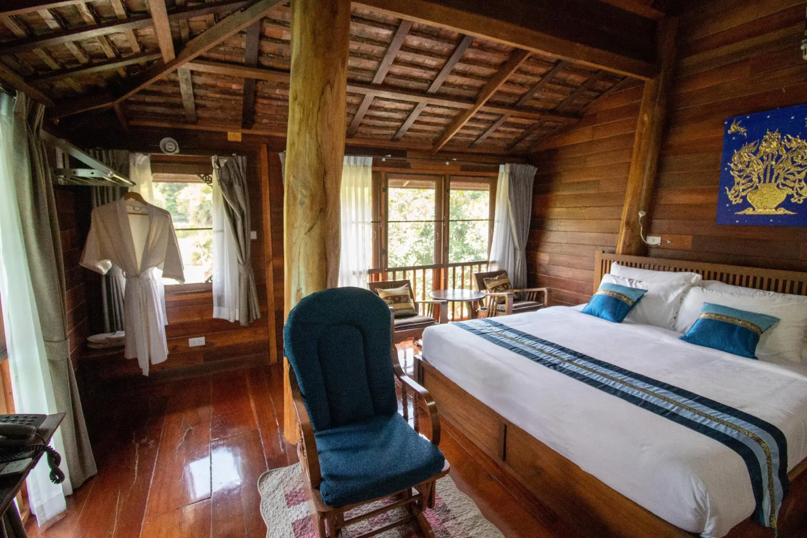 Photo - Royal Train Garden Resort