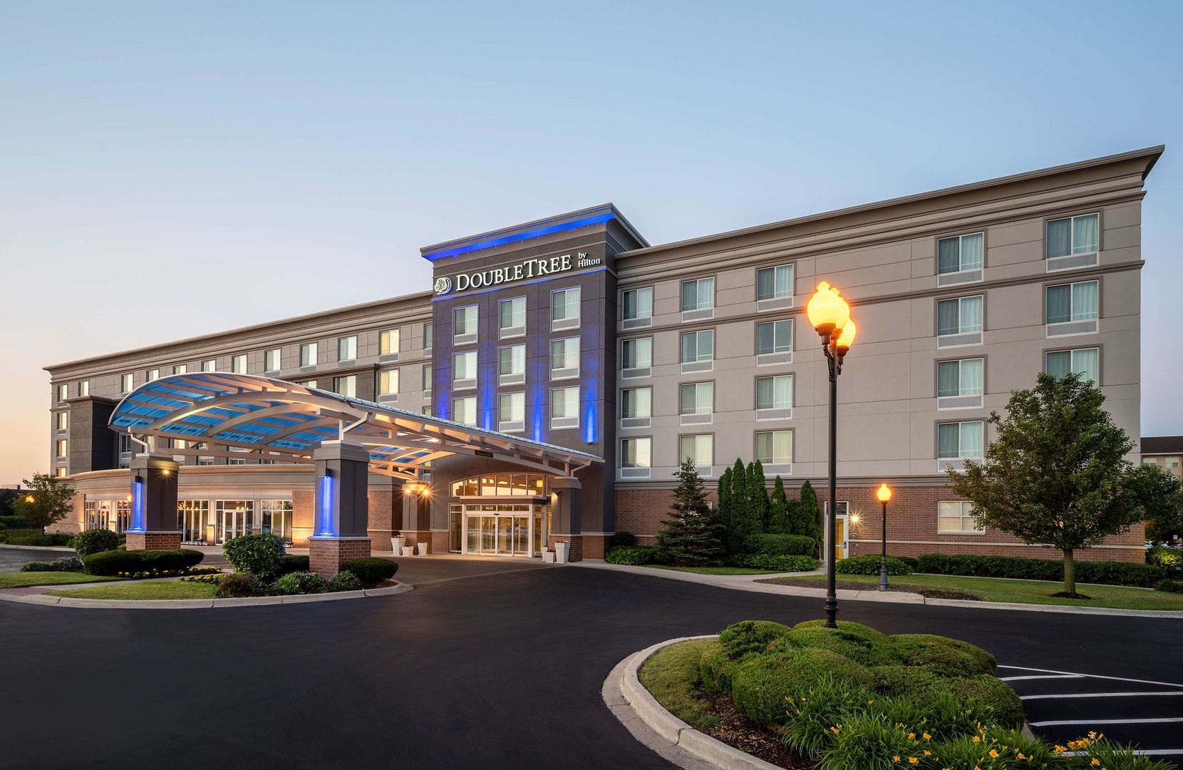 Photo - DoubleTree by Hilton Chicago Midway Airport, IL