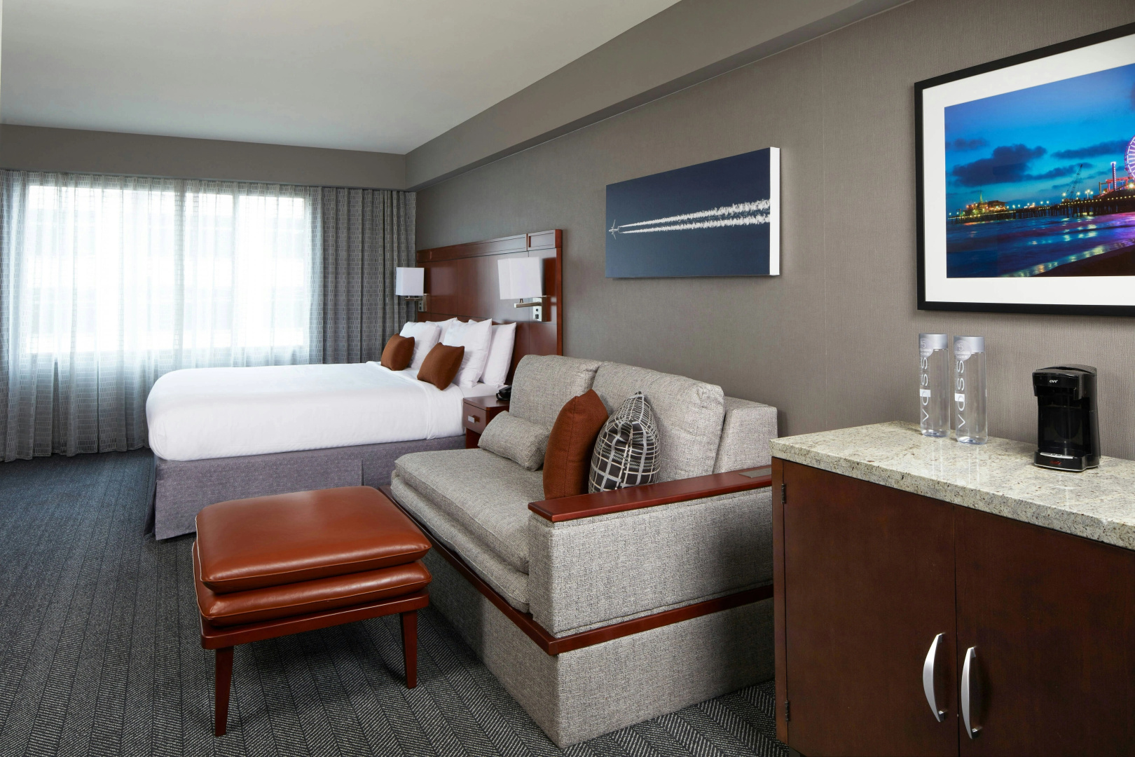 Photo - Courtyard by Marriott Los Angeles LAX/Century Boulevard
