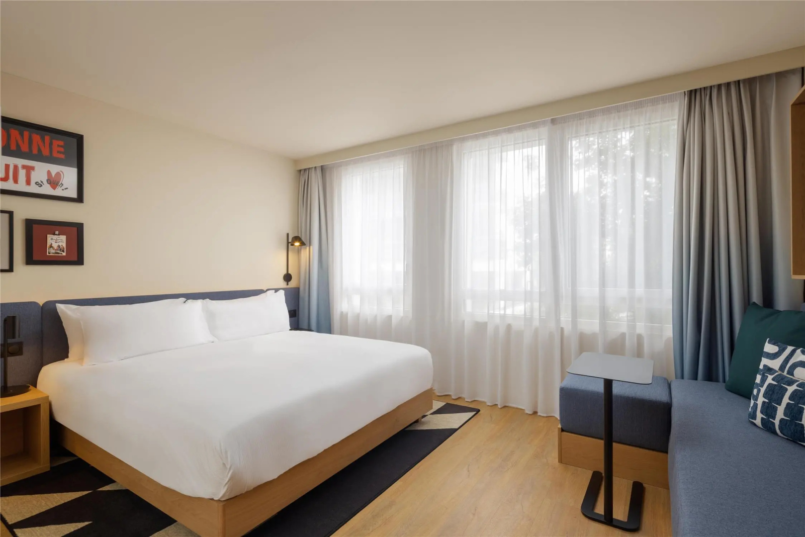 Photo - Hampton By Hilton Paris Saint Ouen