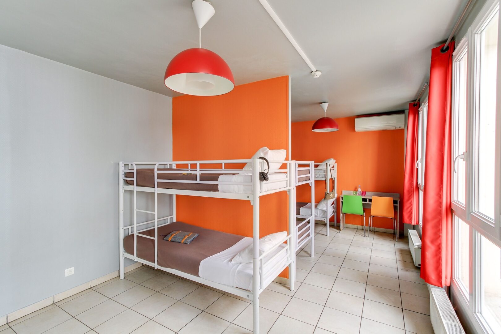 Photo - Le Montclair Montmartre by River