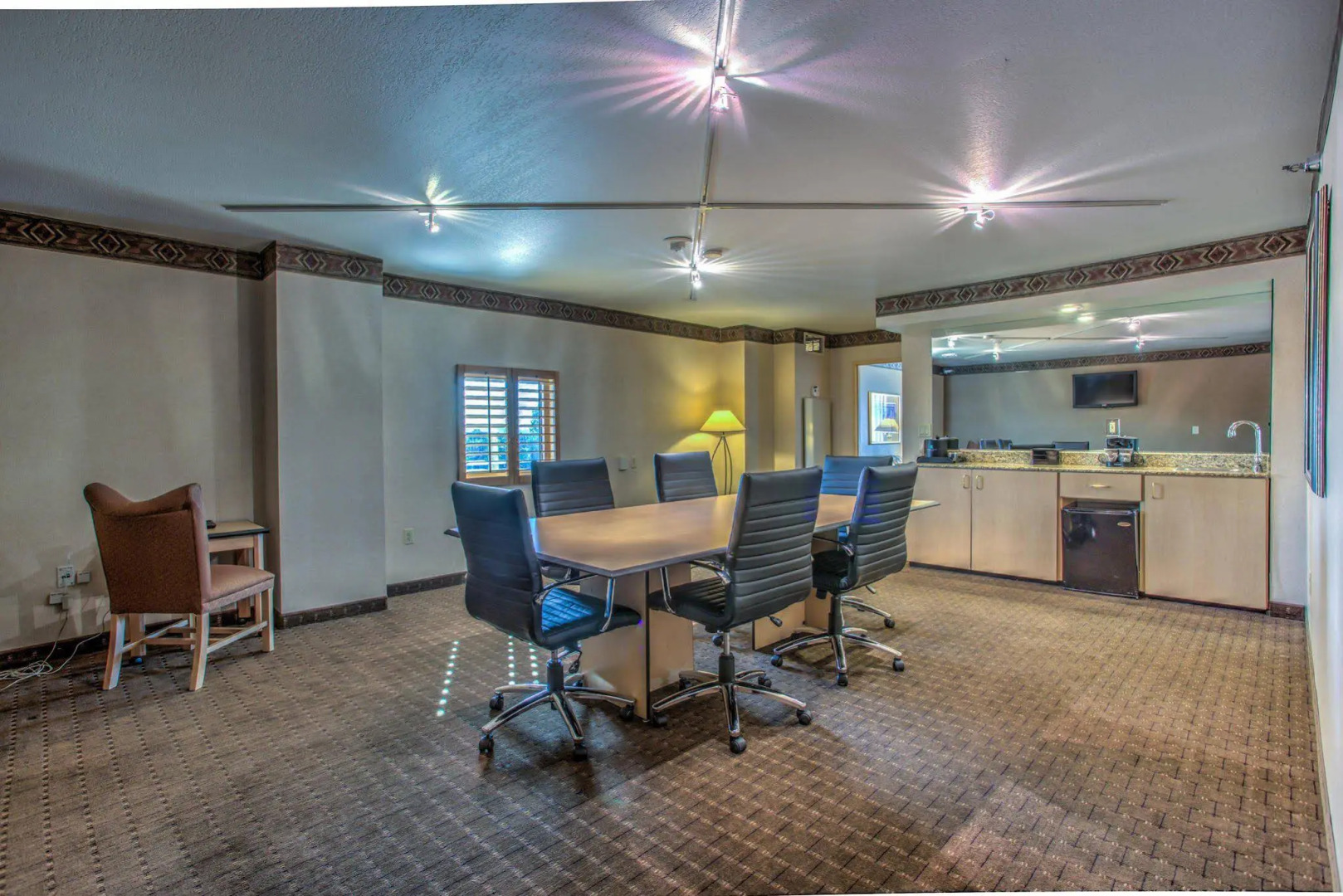 Photo - Embassy Suites by Hilton Convention Center Las Vegas