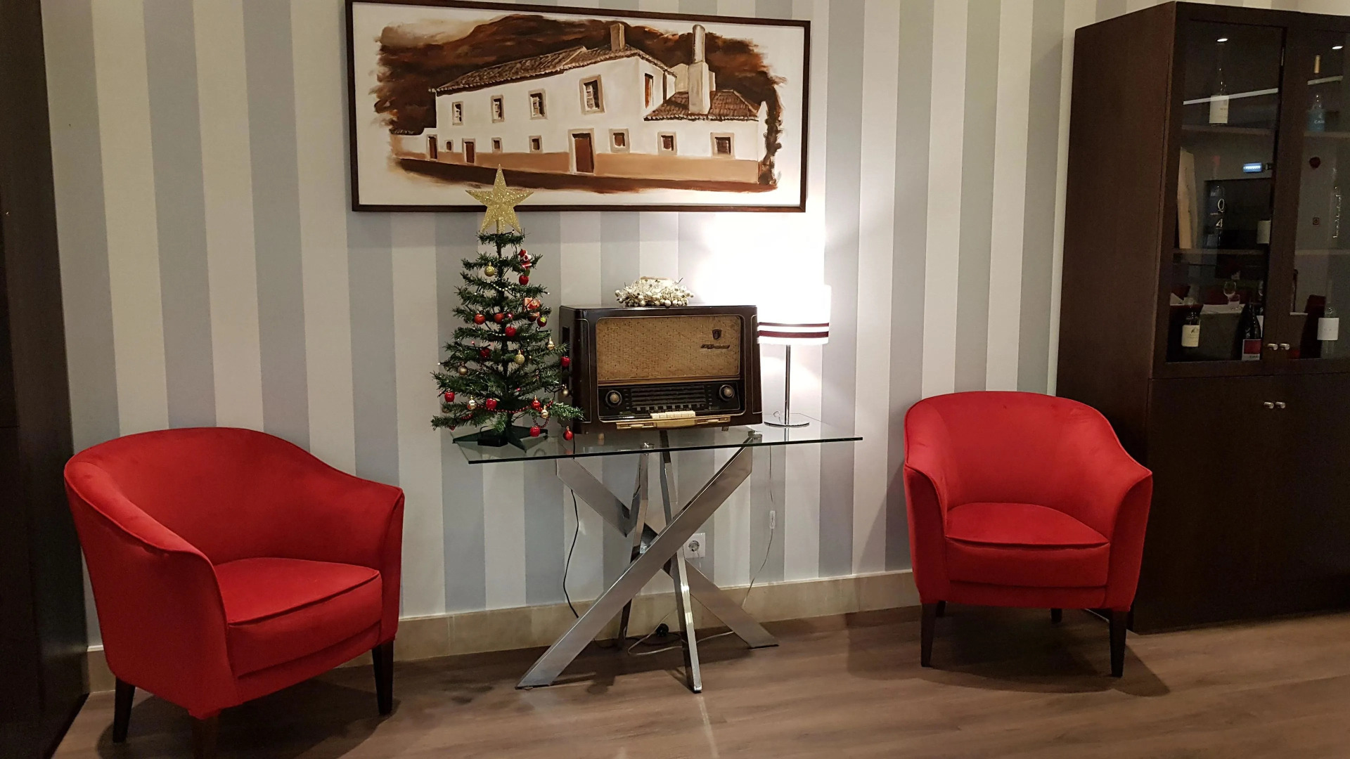 Photo - Santa Cruz Village Hotel