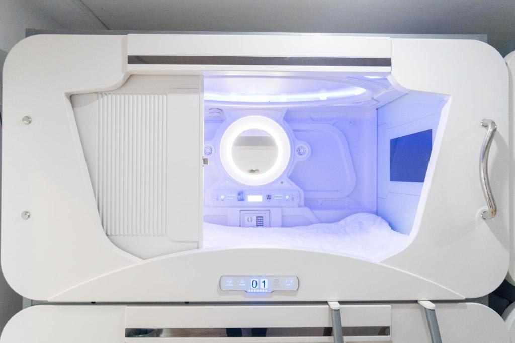 Seaview Capsule Hotel