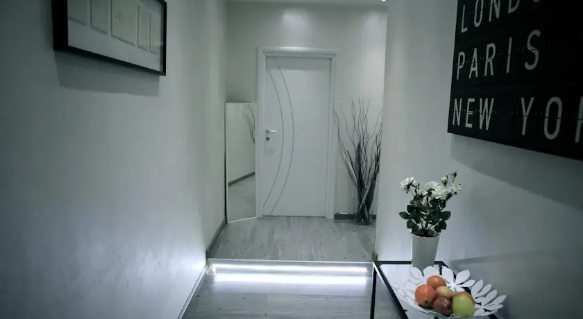 Photo - Arts & Rooms