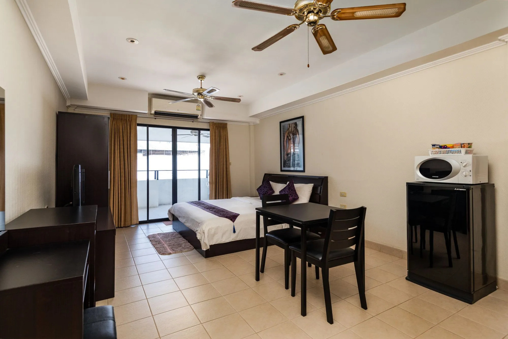 Photo - The Classroom Hotel