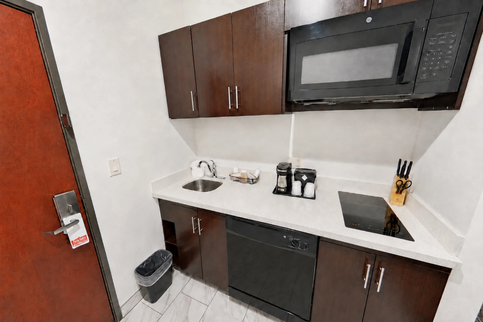 Photo - Atrium Hotel and Suites DFW Airport South