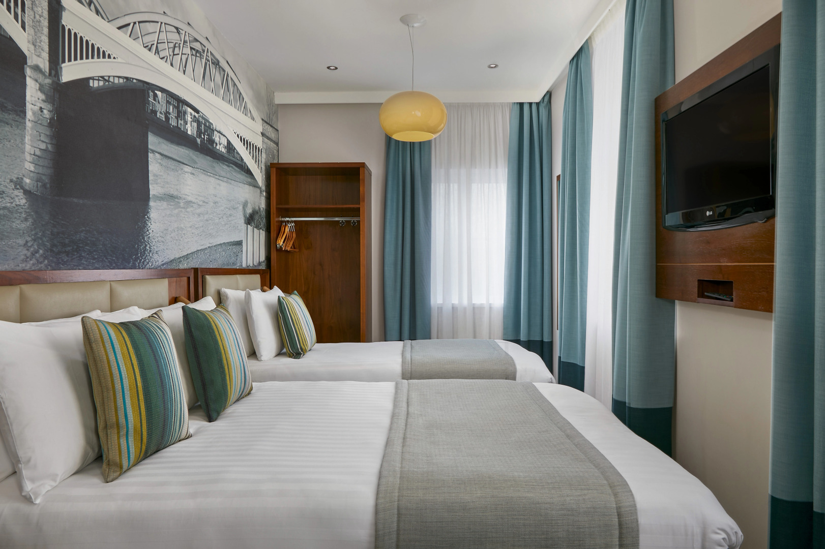 Photo - Seraphine Hammersmith Hotel