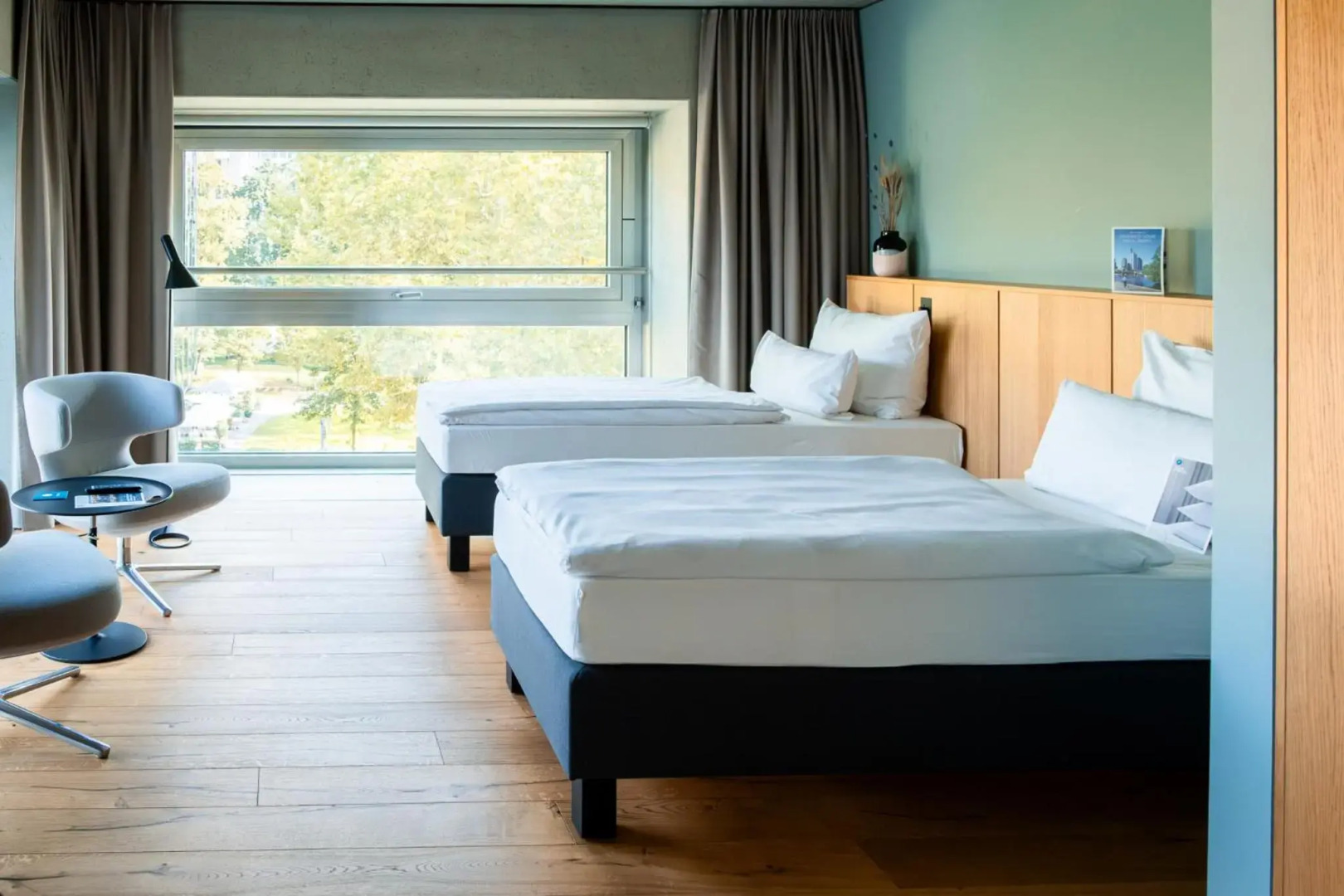 Foto - THE FLAG West M.