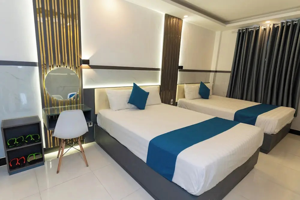 Photo - Prince Hotel