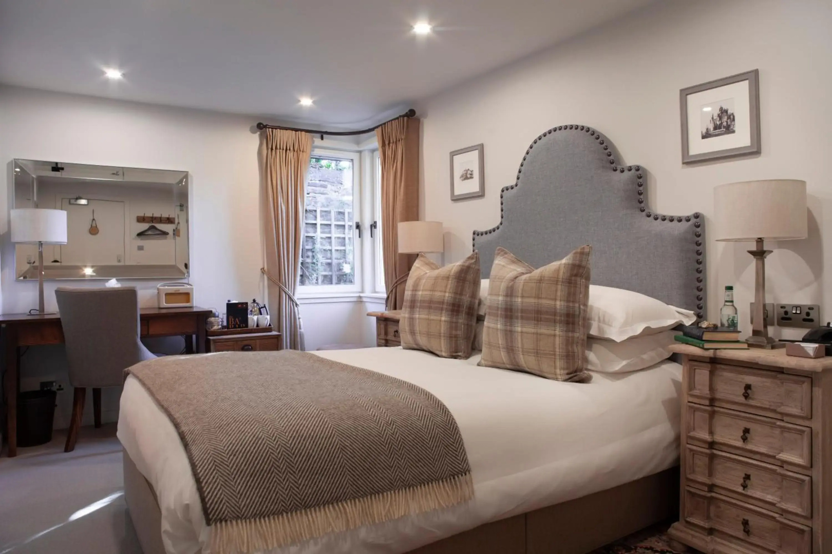 Photo - The Roseate Edinburgh - Small Luxury Hotels of the World