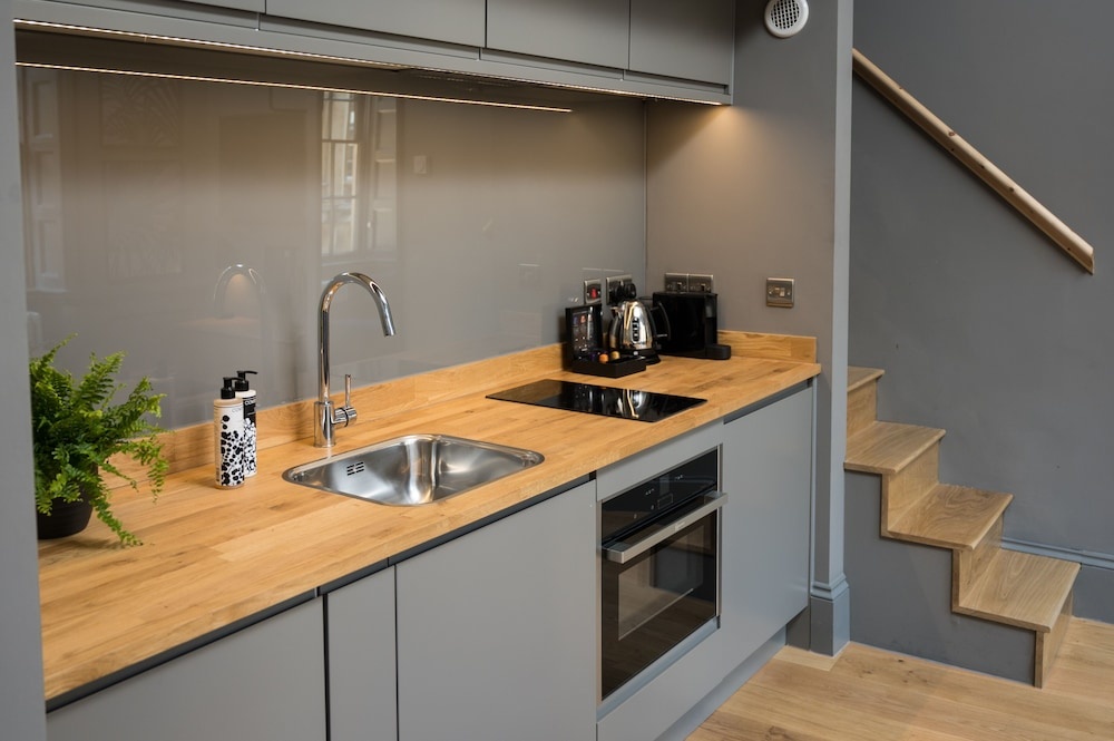 Photo - Hiding Space - Trim Street Apartments