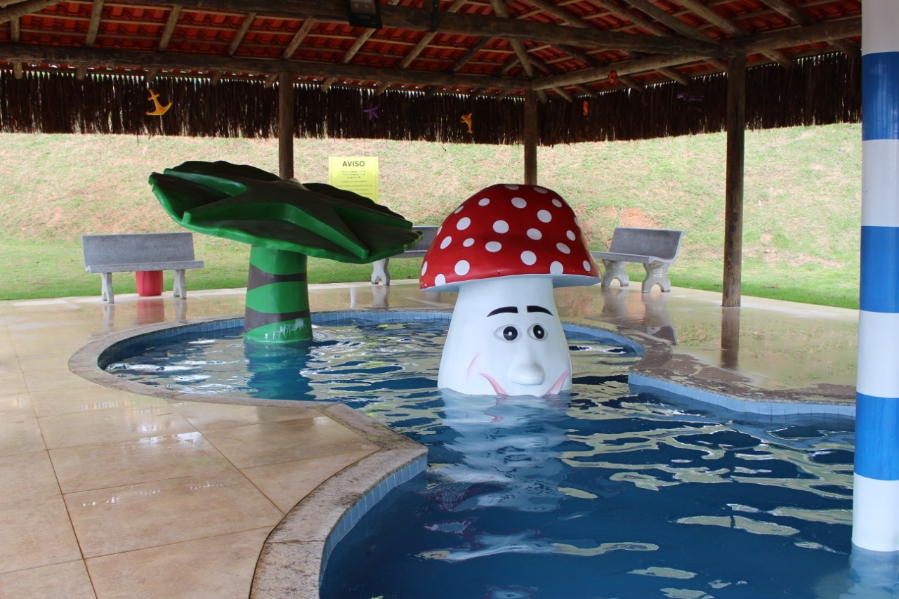 Hotel Fazenda Parque Do Avestruz