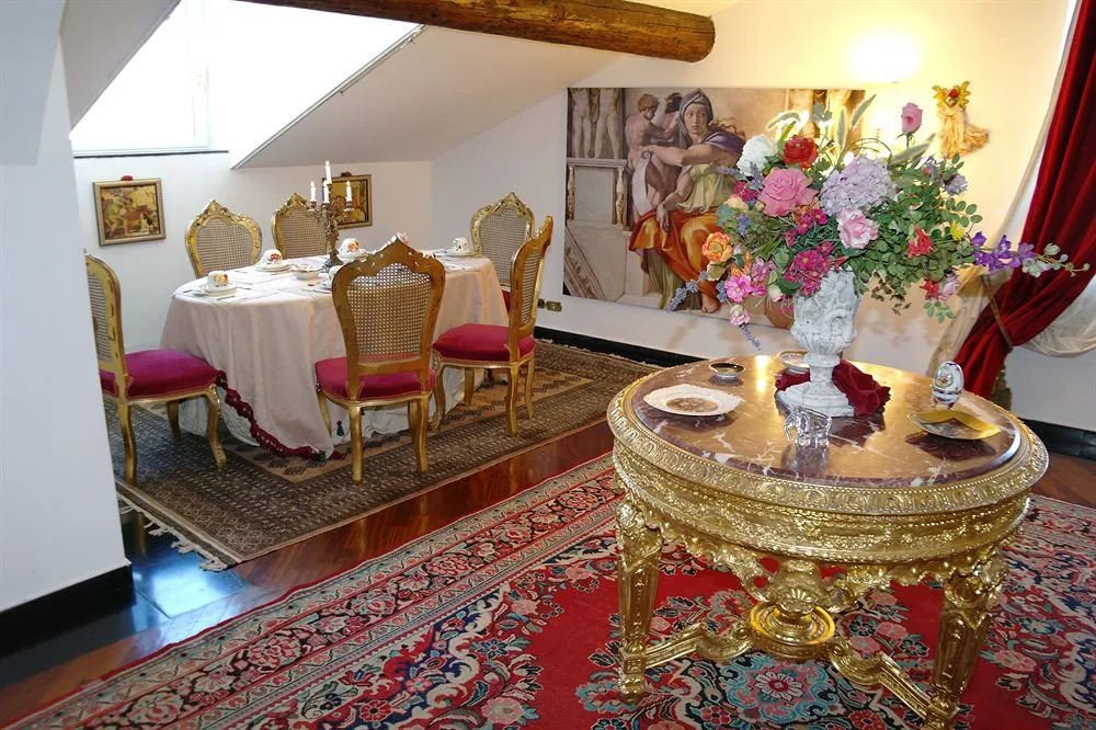 Foto - Morali Palace