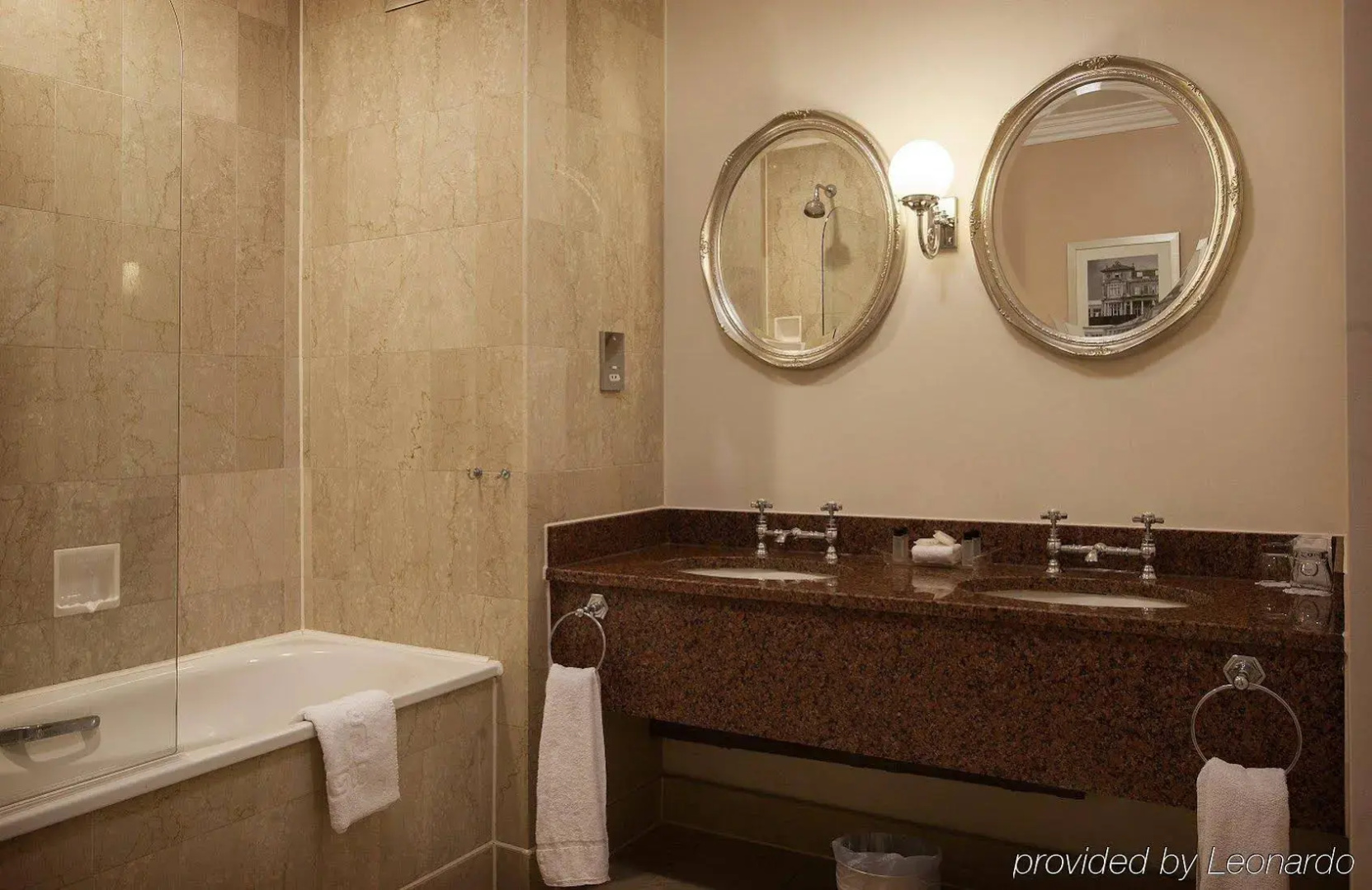 Foto - Down Hall Hotel