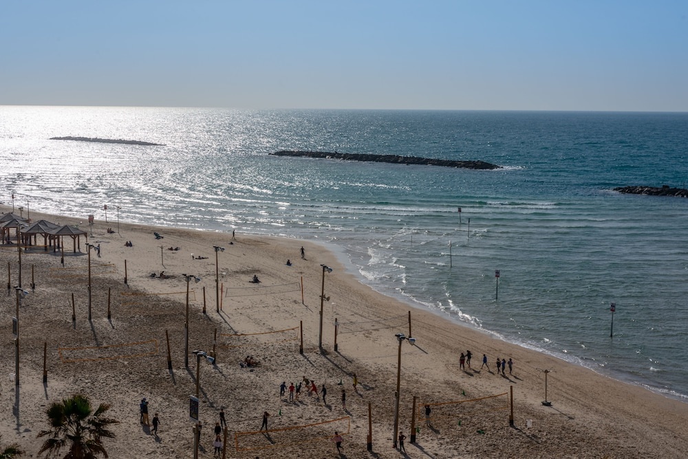 Photo - Herods Hotel Tel Aviv by the Beach
