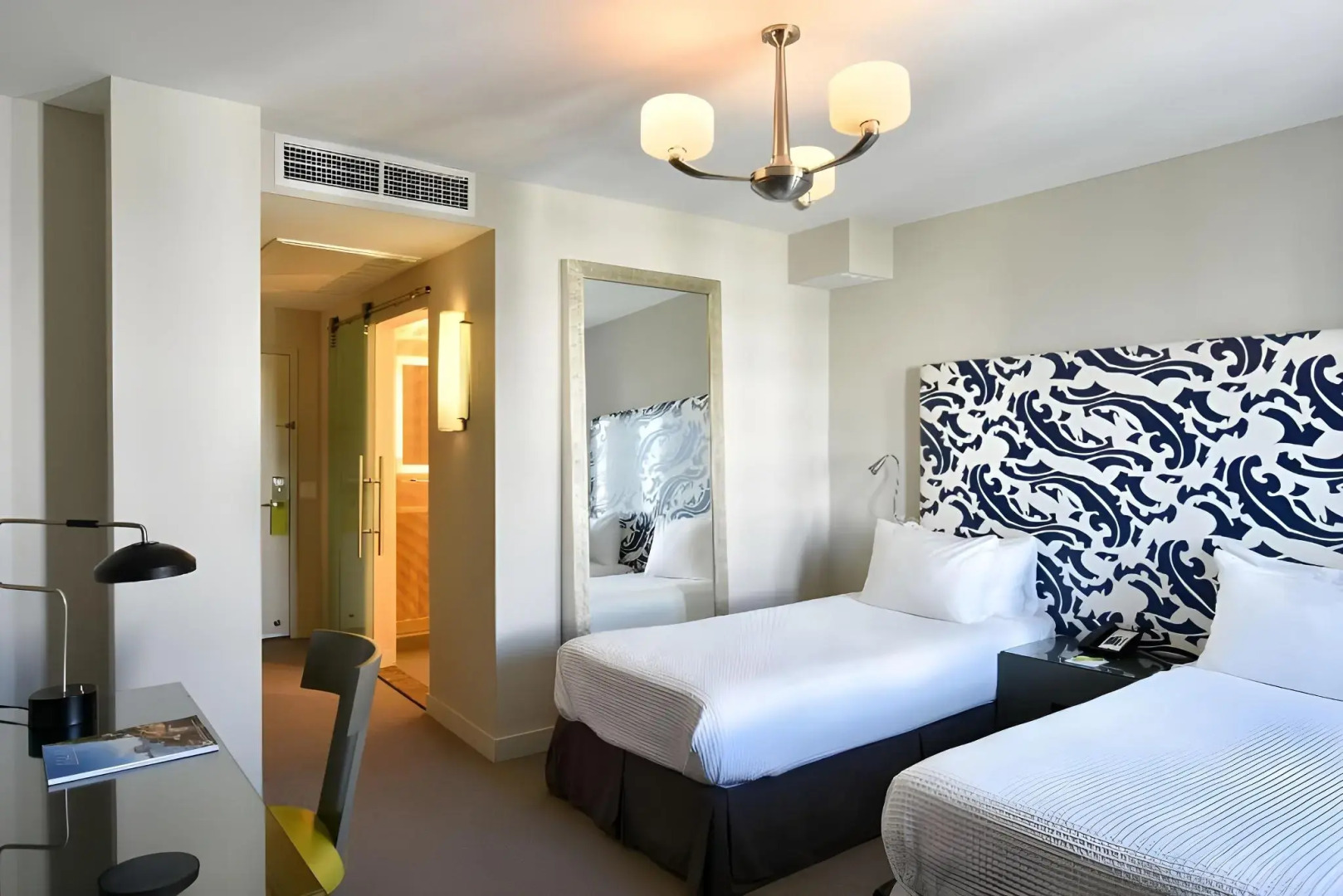 Photo - Hotel Breakwater South Beach
