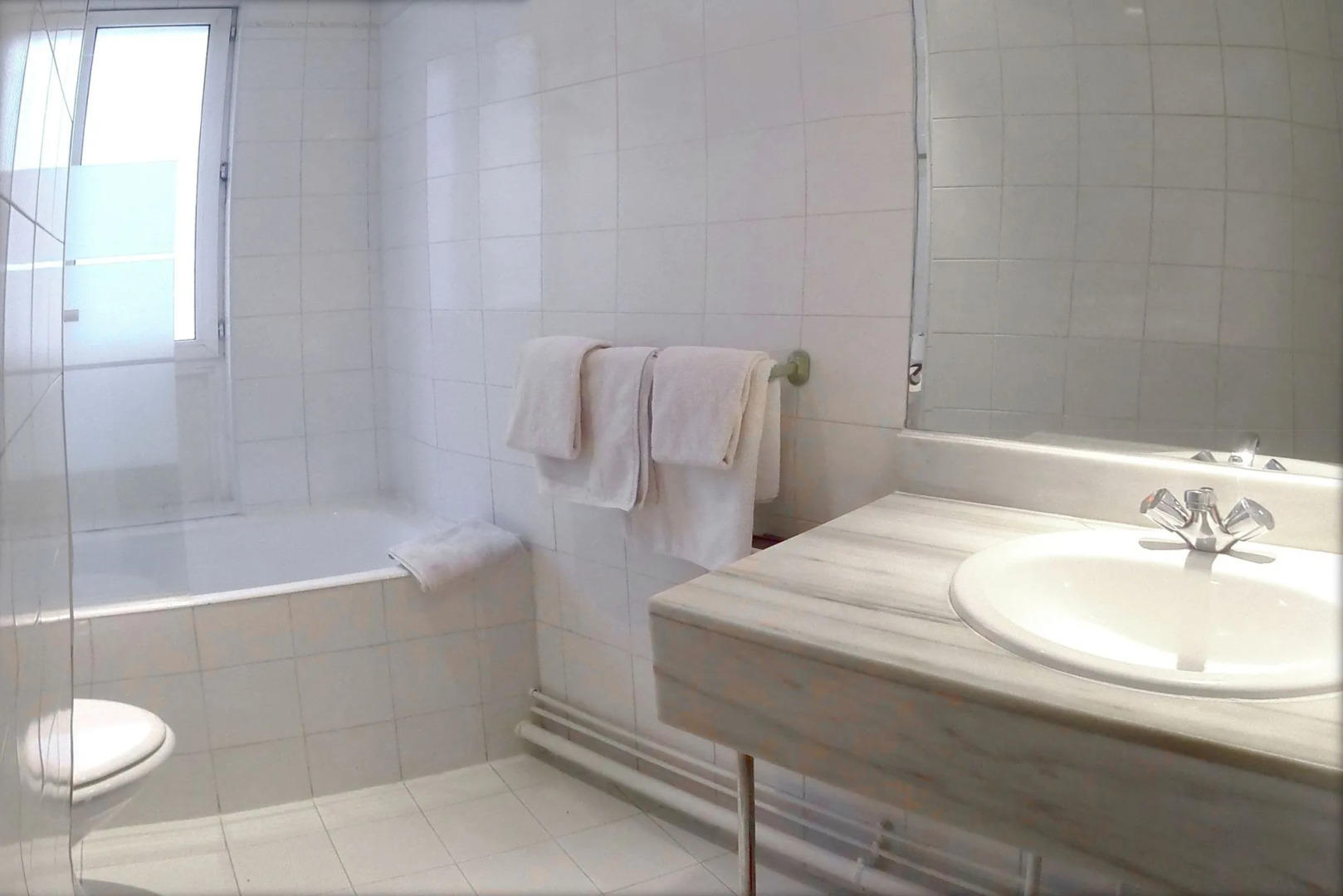 Foto - Casa Serena Paris Hôtel