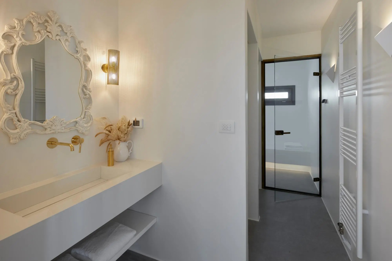 Foto - Kamini White I Villa