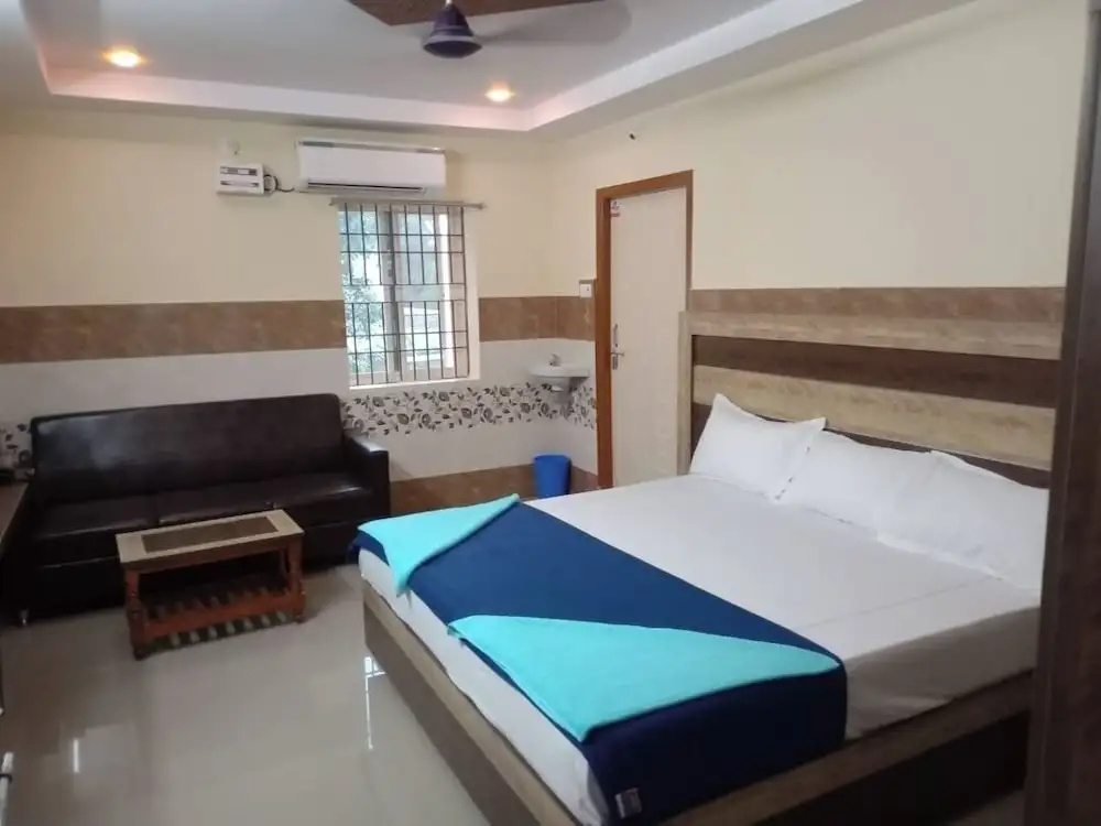 Vijetha Grand Lodge