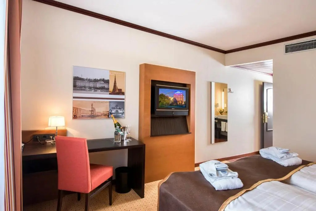 Foto - Trans World Hotel Donauwelle