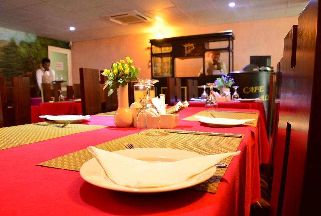 Foto - Pearl City Hotel